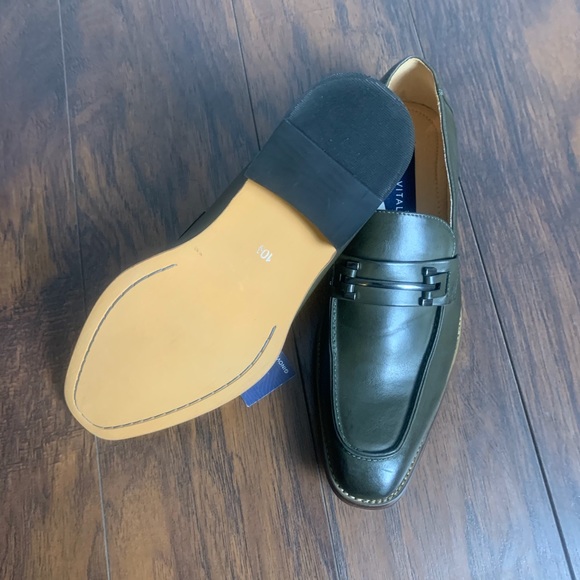 NEW OLIVE GREEN GINO VITALE SLIP-ON SHOES - Picture 7 of 7